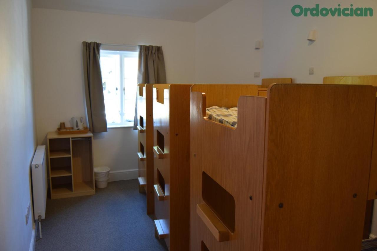 Fsc Juniper Hall Hostel Mickleham Ngoại thất bức ảnh